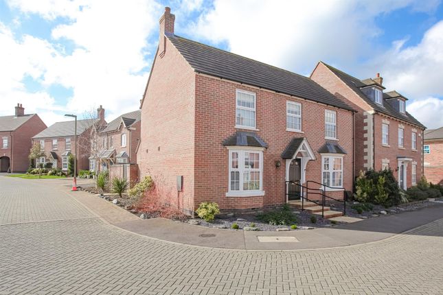 Detached house for sale in Bullers Street, Banbury