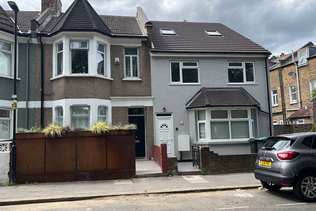 Property to rent in Black Boy Lane, London