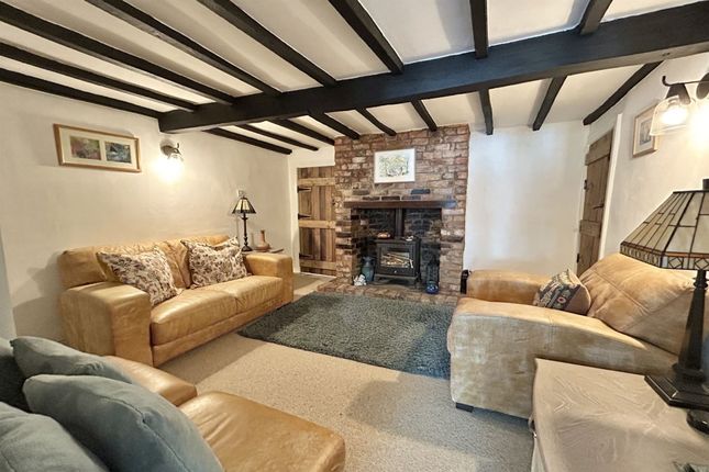 27 Brabyns Brow, Stockport photo 3