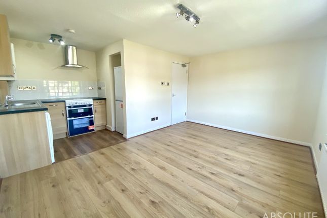 1 bed flat to rent in Bradley Lane, Newton Abbot, Devon TQ12