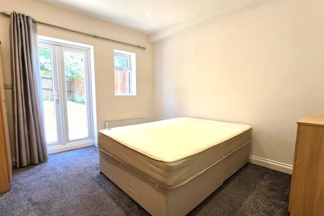 66a, Waterfall Road, London photo 4