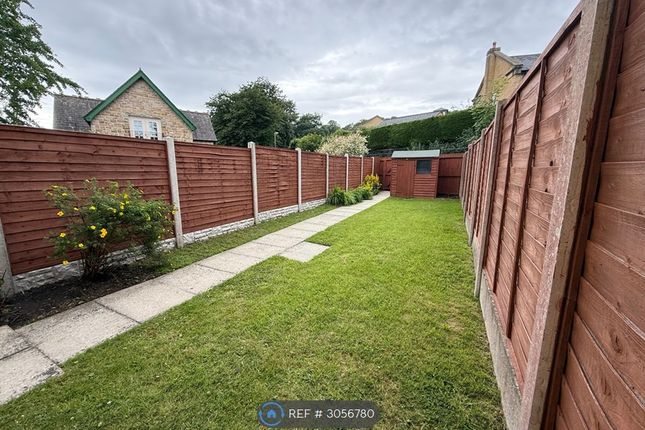 Lytham Close, Standen Gate, Lancaster photo 4