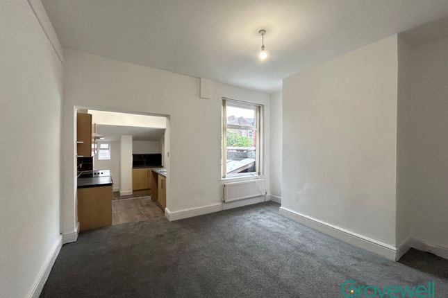 19 Richardson Road, Manchester photo 4