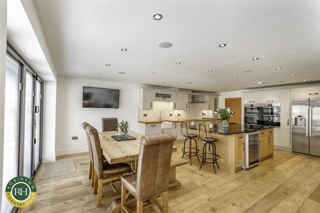 56, Thorne Road, Doncaster photo 4