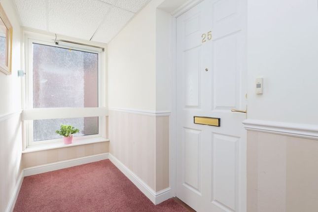 Flat for sale in Gracewell Court, Birmingham