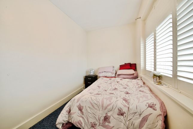 31, Tennyson Road, Essex photo 4