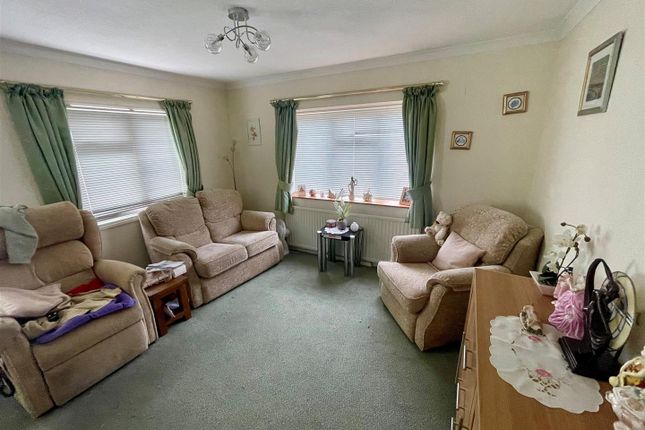 1, Hill View Park, Weston-Super-Mare photo 2