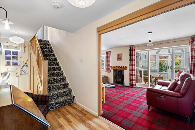12, Rowan Avenue, Nottingham photo 3