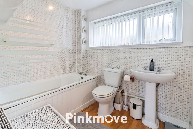 101, Claremont, Newport photo 3