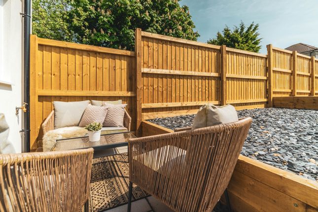 A Beautifully Maintained Garden Area, Perfect For ...