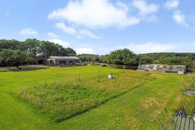171 Ranvilles Lane, Fareham photo 3