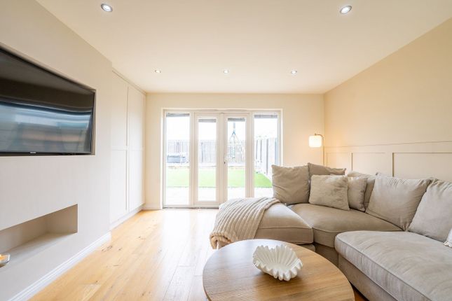 67, Merlin Drive, Dunfermline photo 2