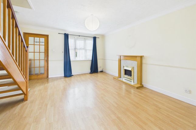 36, Pemberton Gardens, Reading photo 3