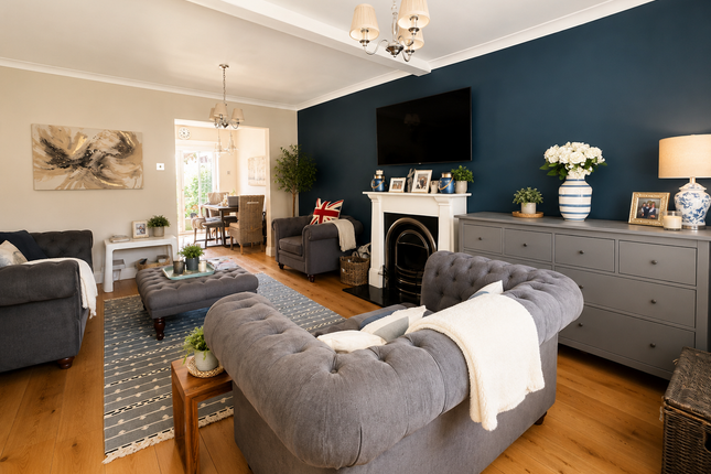 33, Dundas Gardens, West Molesey photo 5