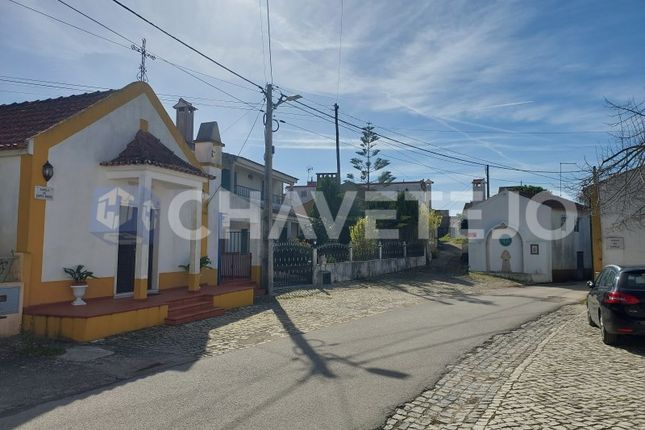 Property for sale in Serra E Junceira, Tomar, Santarém