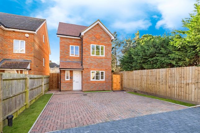 Thumbnail Detached house for sale in Damson Close, Watford