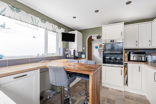 46, Fore Street, Newton Abbot photo 4