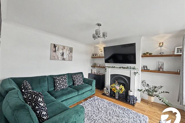 10, Bolner Close, Kent photo 3
