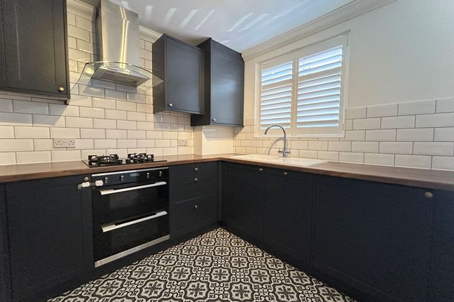 69 William Street, Carshalton photo 5