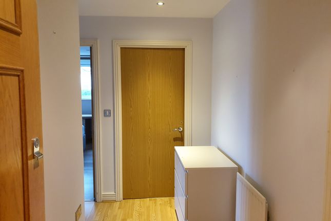 10 Wyatt Point, Erebus Drive, Thamesmead photo 3