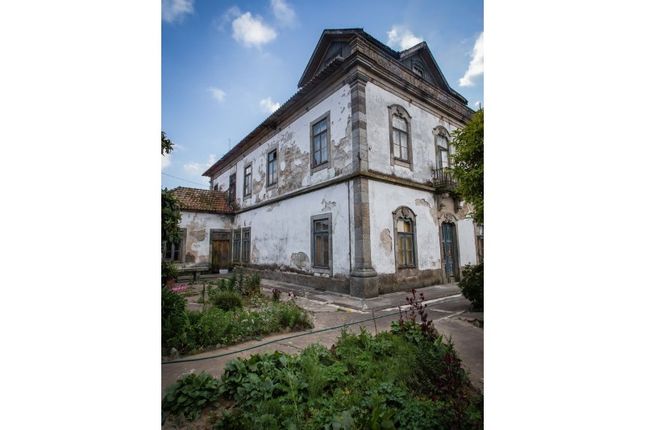 Country house for sale in Landim, Vila Nova De Famalicão, Braga
