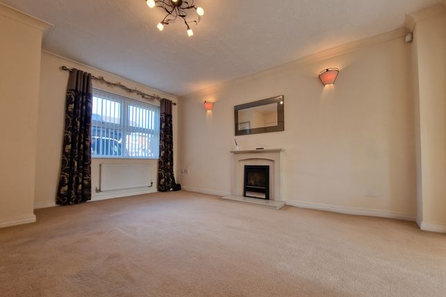 2, Heatherfield Place, Ashton-On-Ribble photo 2