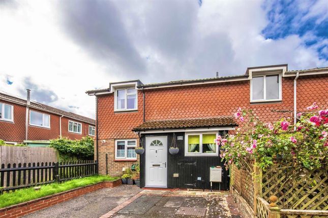 End terrace house for sale in Harvard Close, Lewes