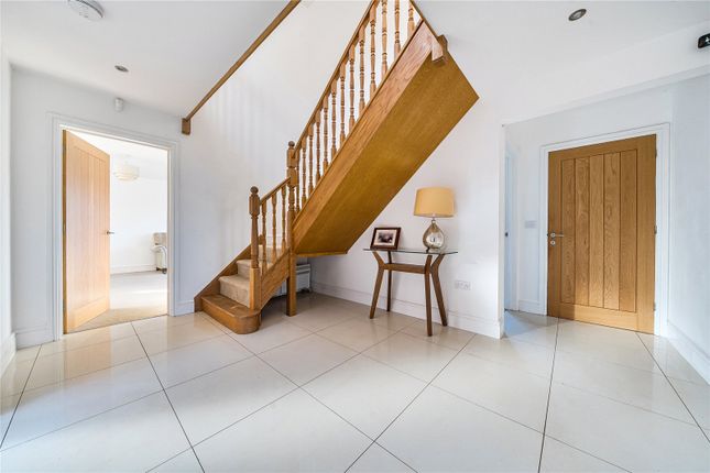 3, Sandygate Court, Sleaford photo 2