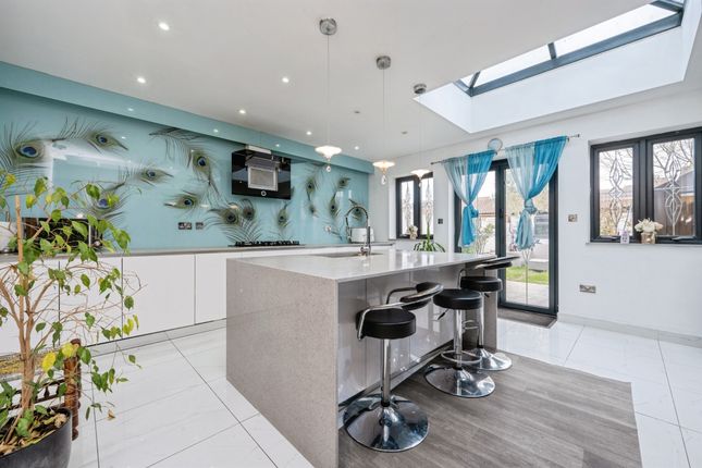 280, Biscot Road, Luton photo 4