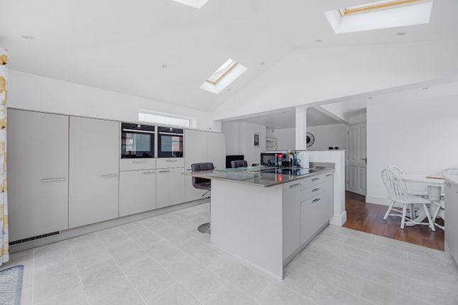 17, Russet Road, Gloucestershire photo 2