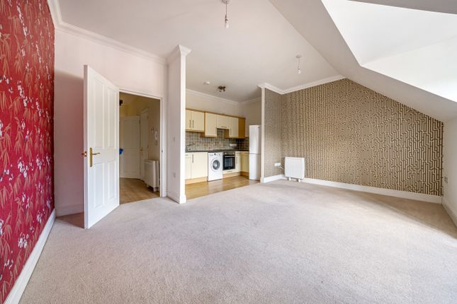 Flat 6, Jessop House,, Wey Hill, Haslemere photo 3