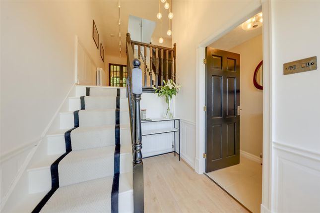 40, Kirkhill Avenue, Rossendale photo 4