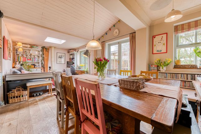 49 Shelfanger Road, Diss photo 3