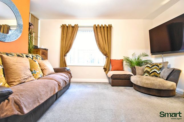 15, Burns Avenue, Exeter photo 5