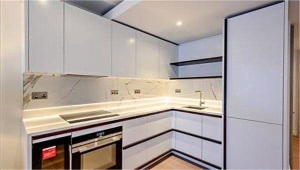 Property to rent in Edgware Road, London