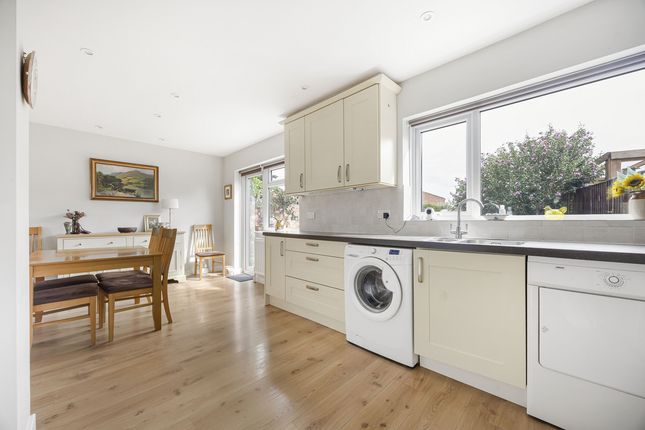 3, Longfield Road, Reading photo 4
