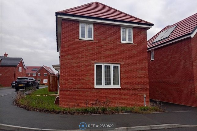 3-bed detached on Melton Mowbray, £1,250/mo