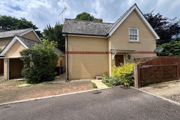 Thumbnail Detached house to rent in Mill Park Gardens, Bury St. Edmunds
