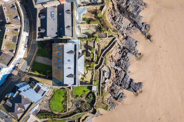 4 Rock Terrace, St Julian Street, Tenby photo 4