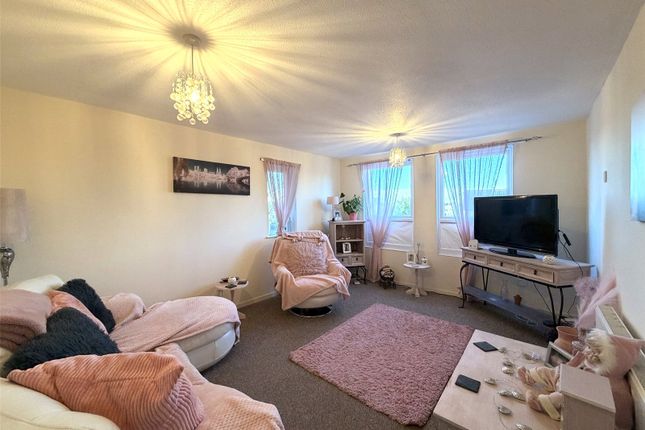 9, Selcombe Way, West Midlands photo 3