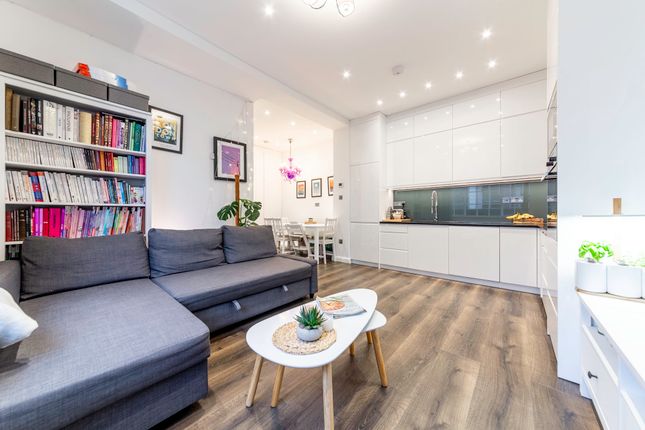 Thumbnail Flat to rent in South Block, County Hall, 1A Belvedere Road, London