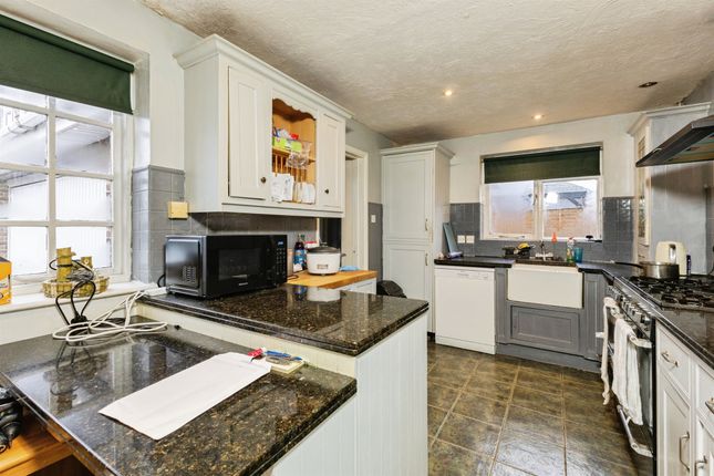 5, Wickham Road, READING photo 2