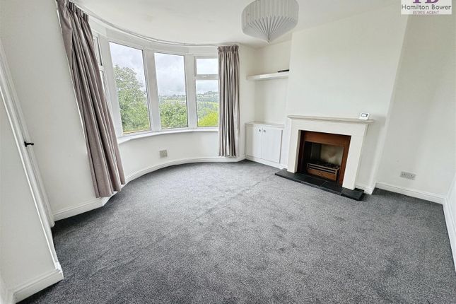29, Park View Avenue, Halifax photo 2