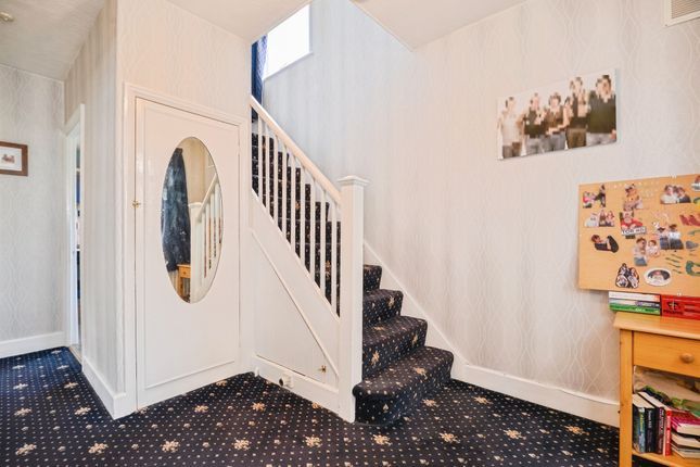 14, Albany Road, Stockton-On-Tees photo 2