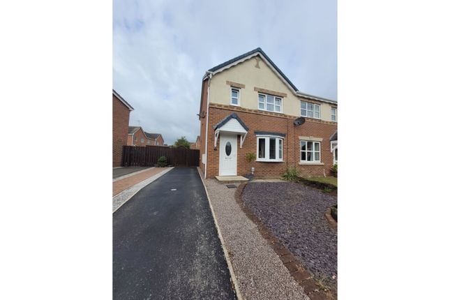 Thumbnail Semi-detached house for sale in Navigation Way, Hull