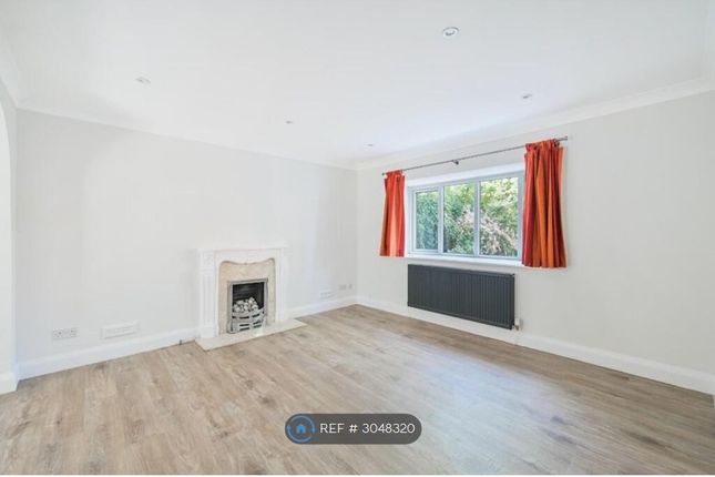 Bluegates, Epsom, Ewell, Epsom photo 4