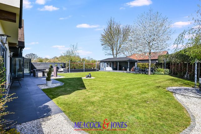 Thoby Farm, St. Annes Road, Brentwood photo 3
