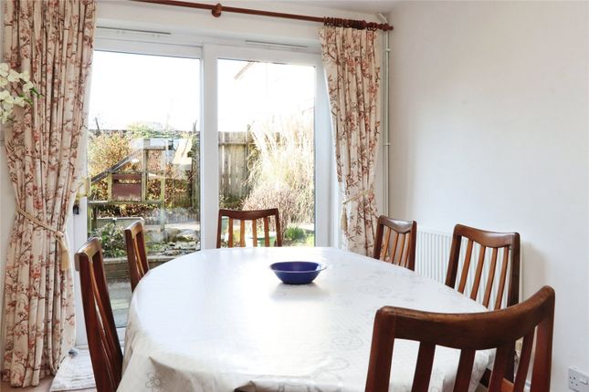 10, Auction Way, Bideford photo 4
