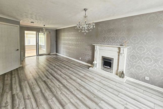 15, Arlington Grove, Cramlington photo 5