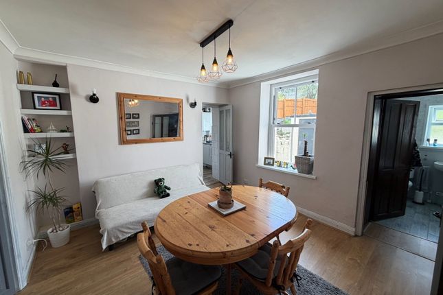47, Cwmamman Road, Ammanford photo 4